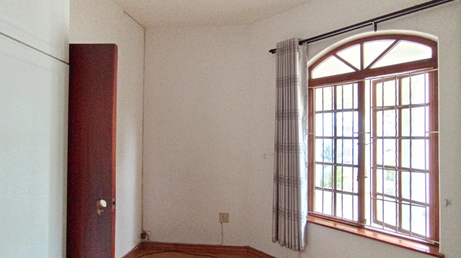 5 Bedroom Property for Sale in Reservoir Hills KwaZulu-Natal
