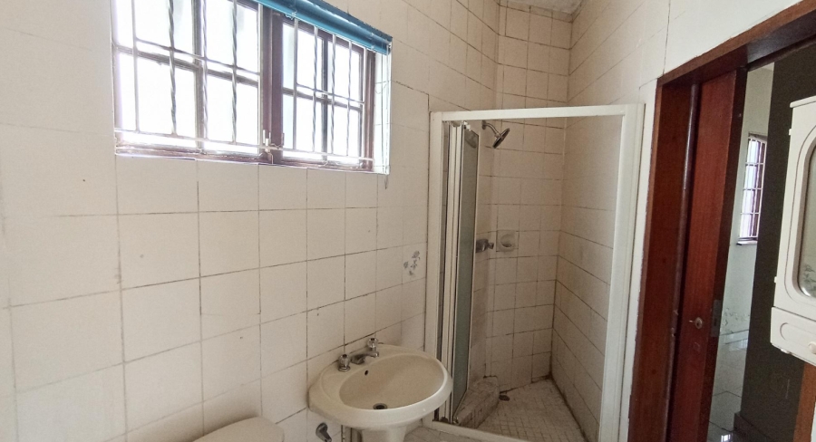 5 Bedroom Property for Sale in Reservoir Hills KwaZulu-Natal
