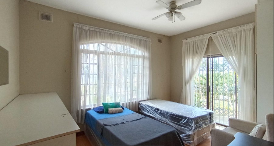 5 Bedroom Property for Sale in Reservoir Hills KwaZulu-Natal
