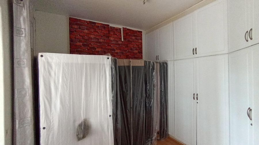 5 Bedroom Property for Sale in Reservoir Hills KwaZulu-Natal