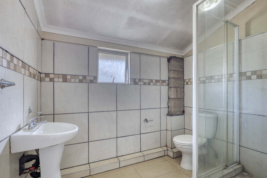 15 Bedroom Property for Sale in Glenmore KwaZulu-Natal