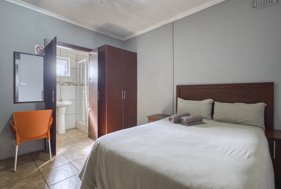 15 Bedroom Property for Sale in Glenmore KwaZulu-Natal