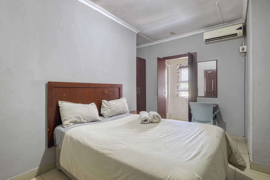 15 Bedroom Property for Sale in Glenmore KwaZulu-Natal