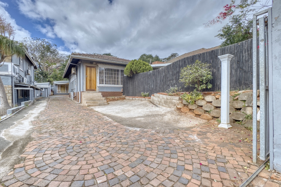 15 Bedroom Property for Sale in Glenmore KwaZulu-Natal