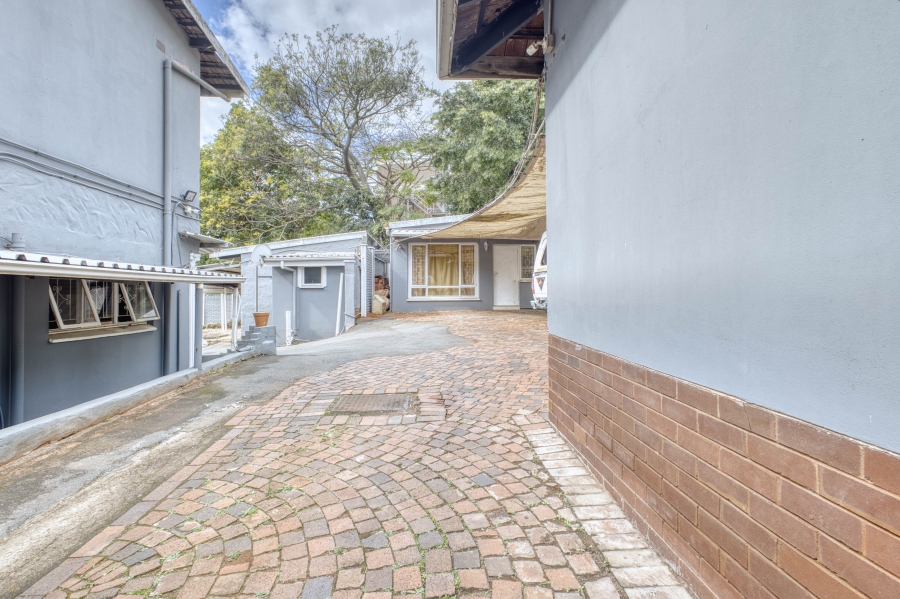 15 Bedroom Property for Sale in Glenmore KwaZulu-Natal