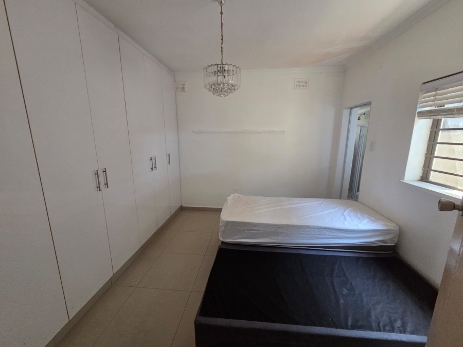 To Let 1 Bedroom Property for Rent in Bluff KwaZulu-Natal