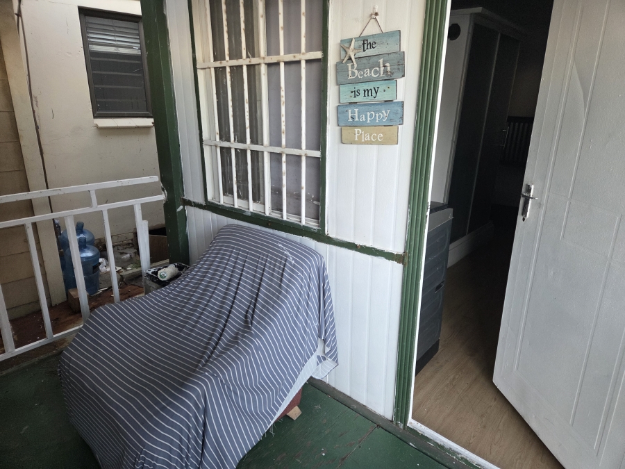 To Let 1 Bedroom Property for Rent in Bluff KwaZulu-Natal