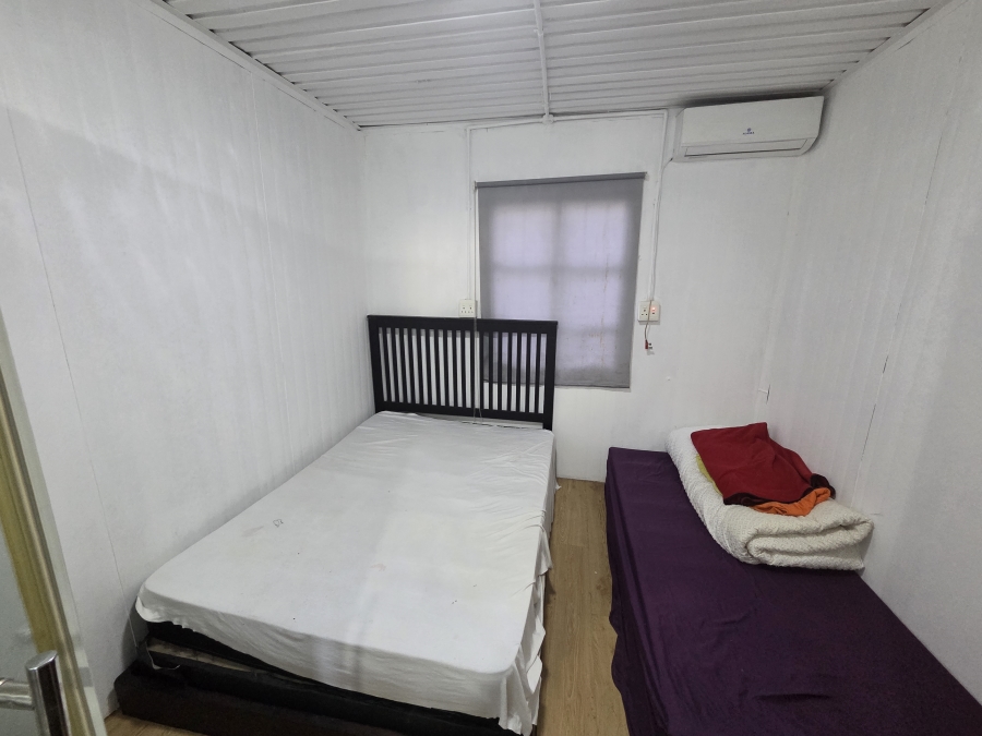 To Let 1 Bedroom Property for Rent in Bluff KwaZulu-Natal