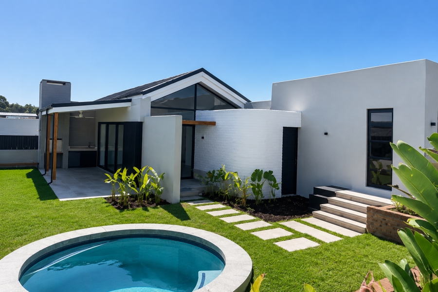 4 Bedroom Property for Sale in Elaleni Coastal Forest Estate KwaZulu-Natal