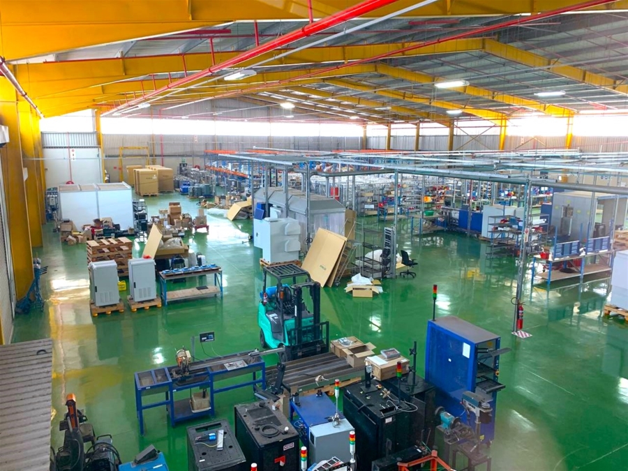 To Let Commercial Property for Rent in La Mercy KwaZulu-Natal