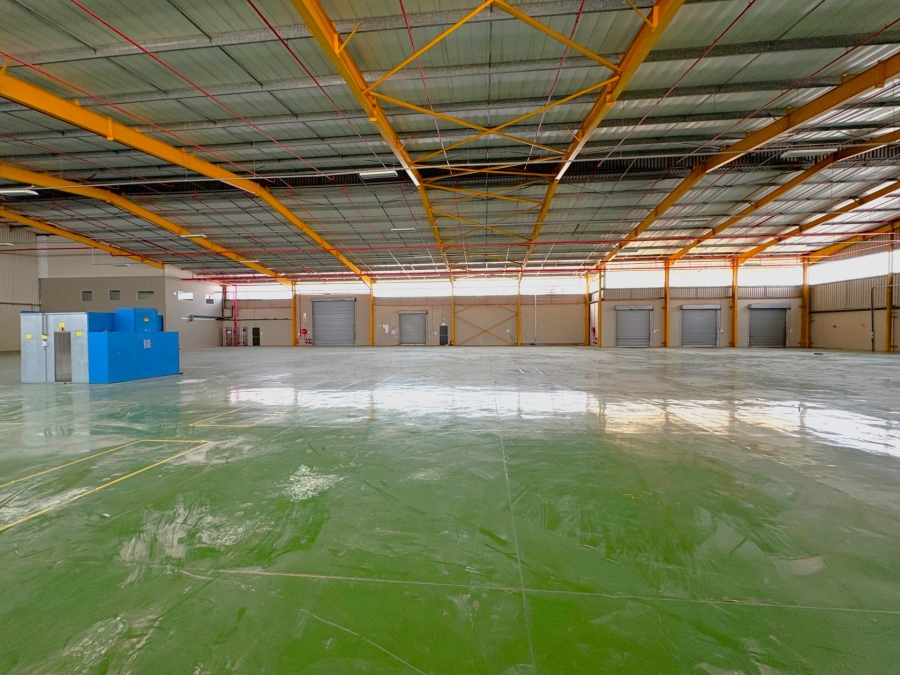 To Let Commercial Property for Rent in La Mercy KwaZulu-Natal