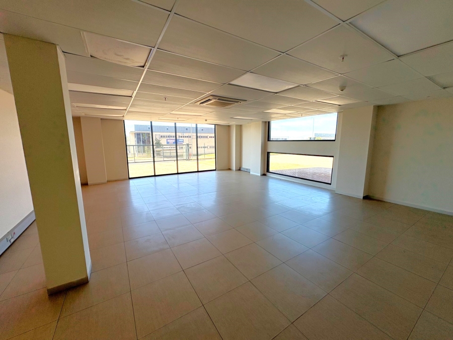 To Let Commercial Property for Rent in La Mercy KwaZulu-Natal
