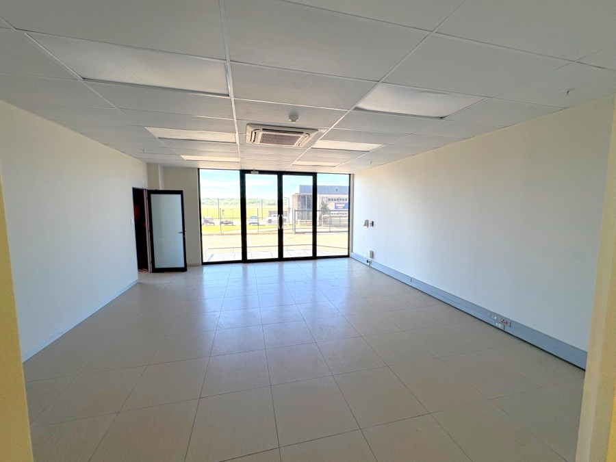 To Let Commercial Property for Rent in La Mercy KwaZulu-Natal