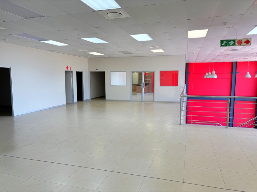 To Let Commercial Property for Rent in La Mercy KwaZulu-Natal