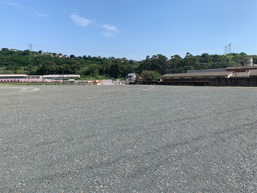 To Let Commercial Property for Rent in Kwamashu KwaZulu-Natal