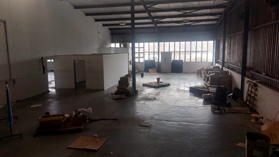 To Let Commercial Property for Rent in New Germany KwaZulu-Natal