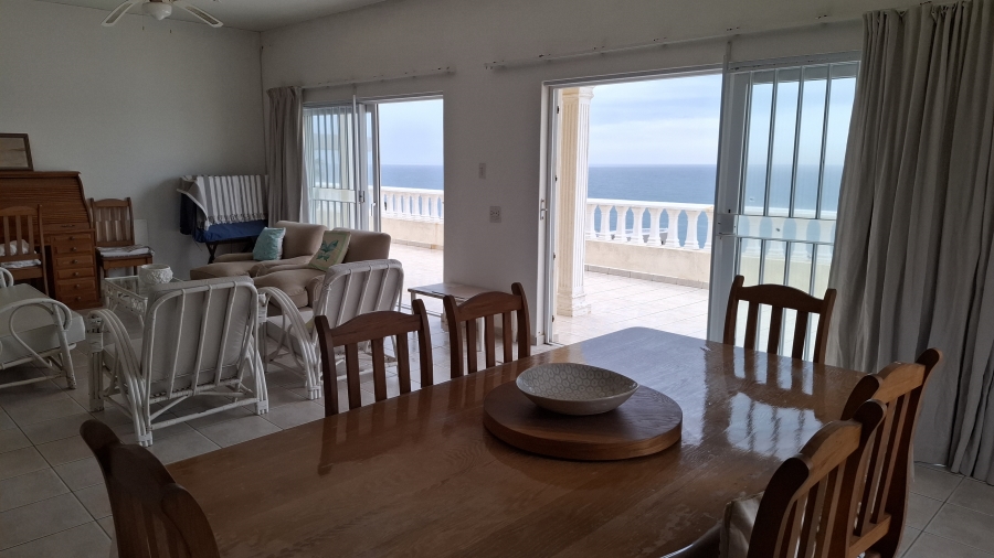 8 Bedroom Property for Sale in Shakas Rock KwaZulu-Natal