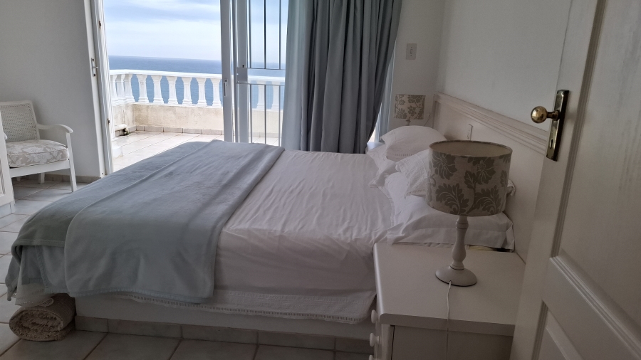 8 Bedroom Property for Sale in Shakas Rock KwaZulu-Natal