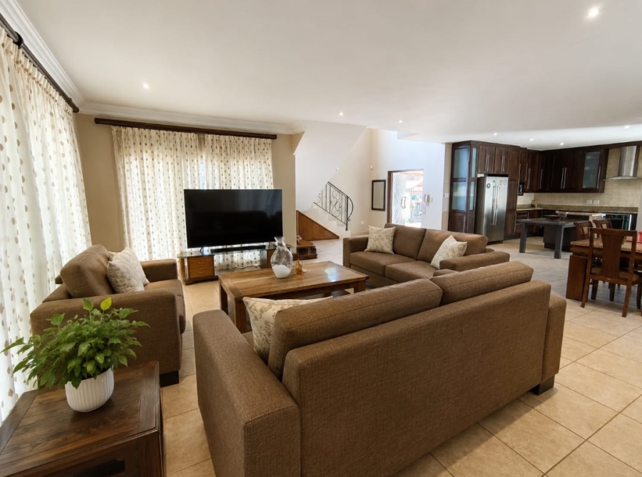 4 Bedroom Property for Sale in Izinga Estate KwaZulu-Natal