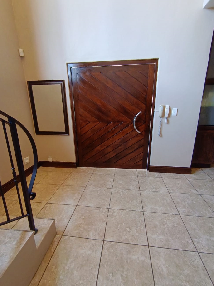 4 Bedroom Property for Sale in Izinga Estate KwaZulu-Natal