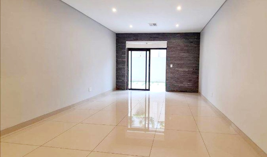 To Let 4 Bedroom Property for Rent in Izinga KwaZulu-Natal