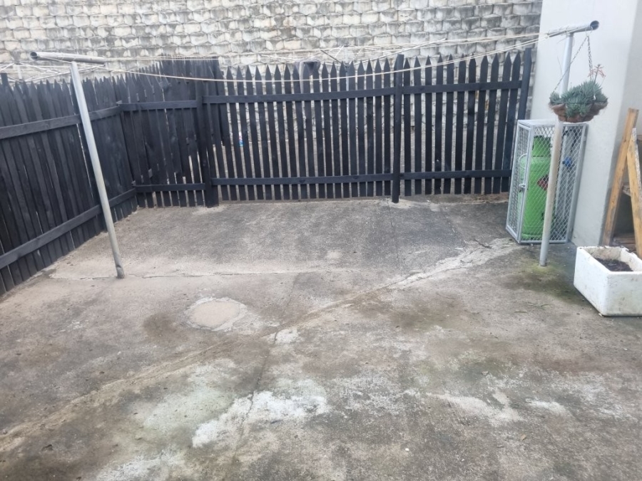 To Let 3 Bedroom Property for Rent in Glen Anil KwaZulu-Natal