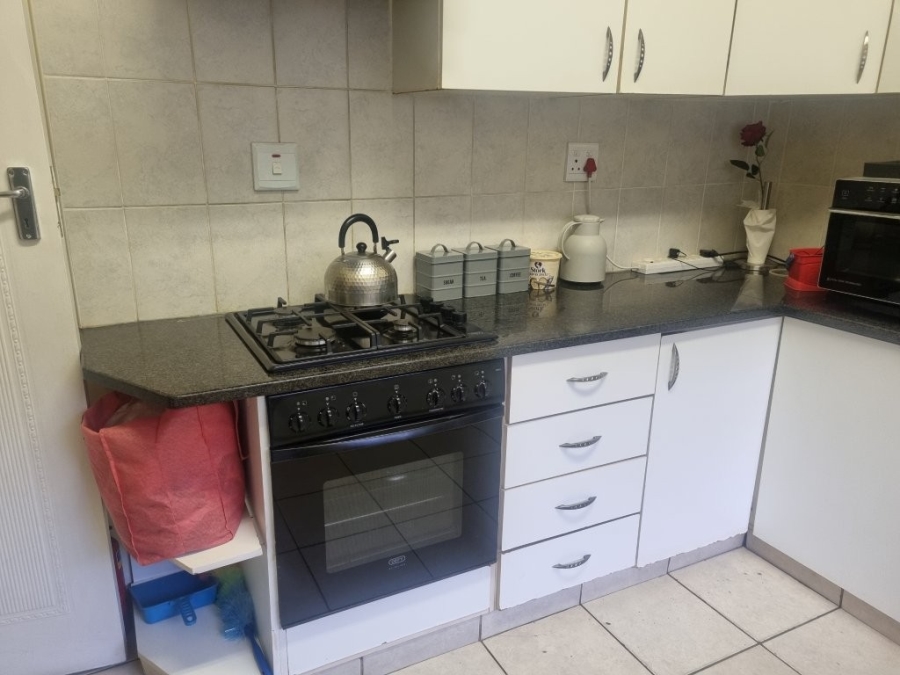 To Let 3 Bedroom Property for Rent in Glen Anil KwaZulu-Natal