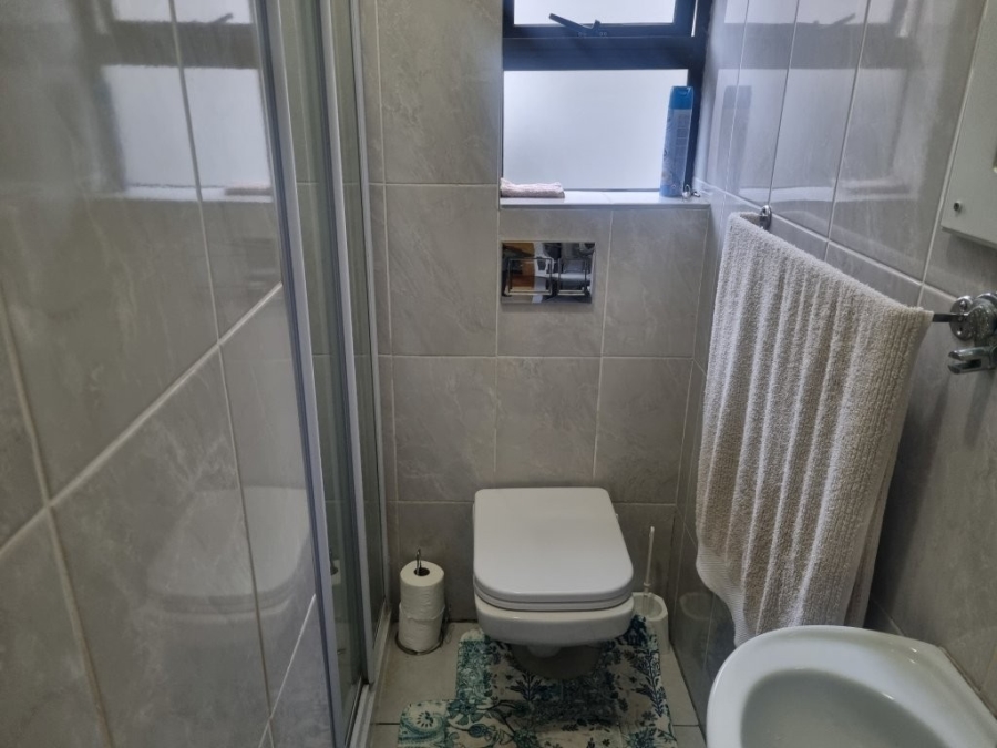 To Let 3 Bedroom Property for Rent in Glen Anil KwaZulu-Natal