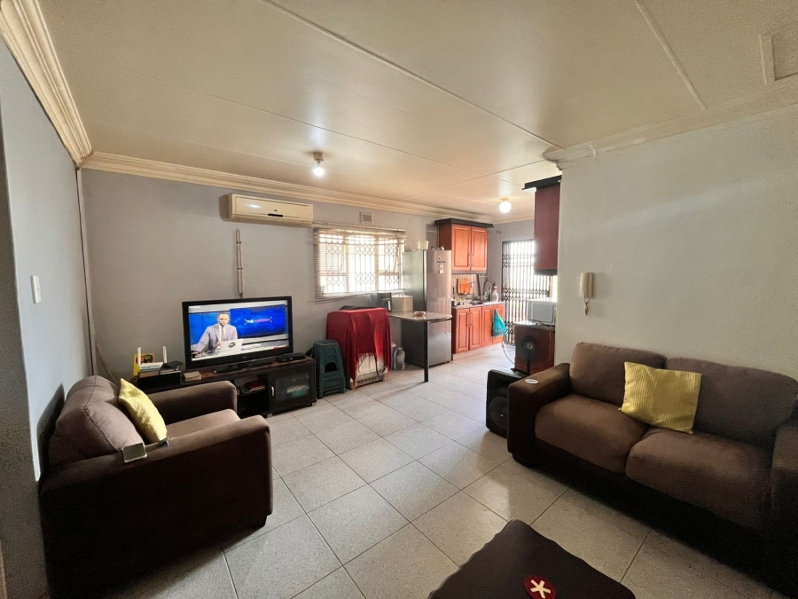 2 Bedroom Property for Sale in Grosvenor KwaZulu-Natal