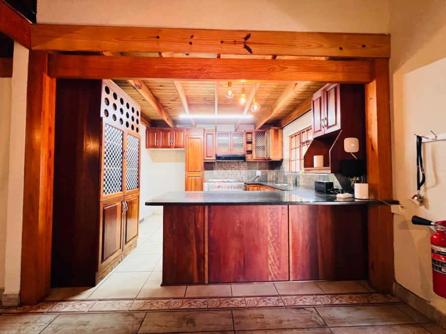 4 Bedroom Property for Sale in Meer En See KwaZulu-Natal