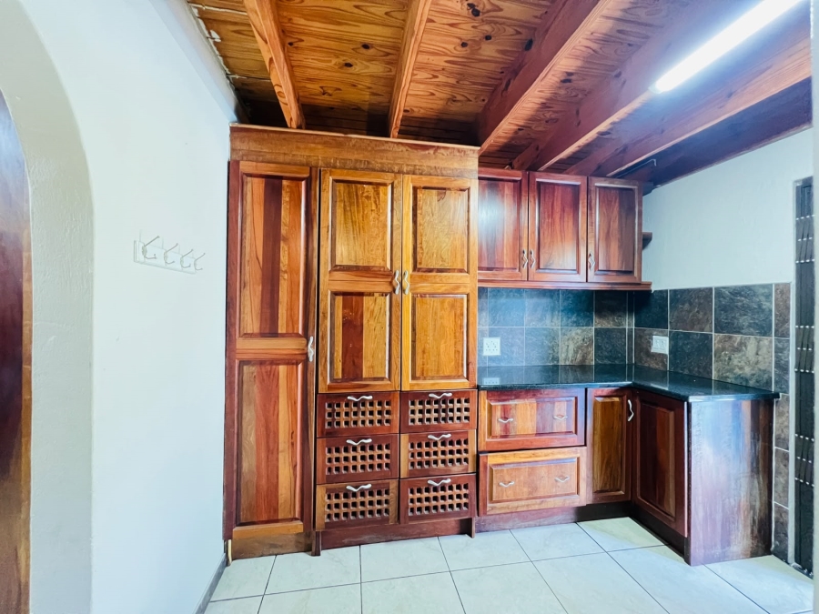 4 Bedroom Property for Sale in Meer En See KwaZulu-Natal