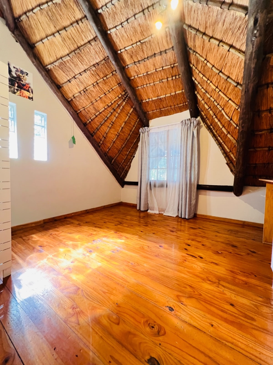 4 Bedroom Property for Sale in Meer En See KwaZulu-Natal