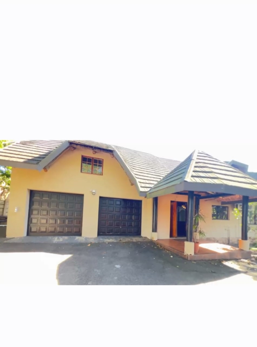 4 Bedroom Property for Sale in Meer En See KwaZulu-Natal