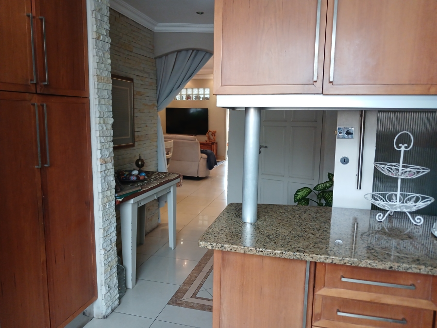 2 Bedroom Property for Sale in Musgrave KwaZulu-Natal