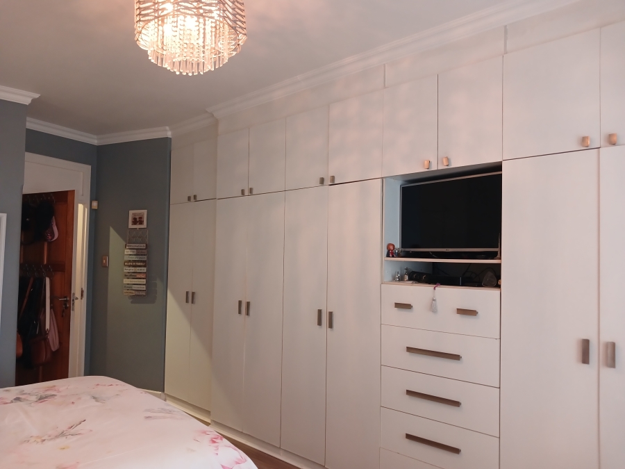 2 Bedroom Property for Sale in Musgrave KwaZulu-Natal