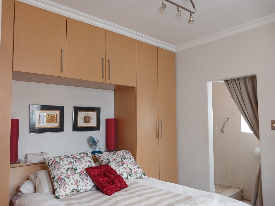 2 Bedroom Property for Sale in Musgrave KwaZulu-Natal