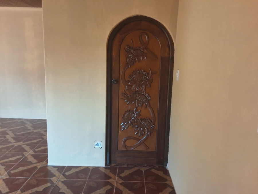 6 Bedroom Property for Sale in Veld En Vlei KwaZulu-Natal
