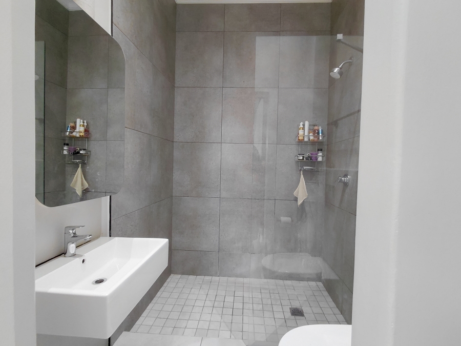4 Bedroom Property for Sale in Windermere KwaZulu-Natal