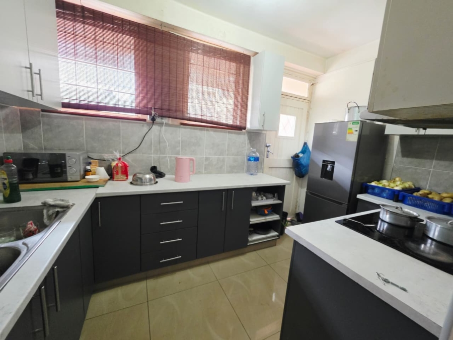 2 Bedroom Property for Sale in Empangeni Central KwaZulu-Natal