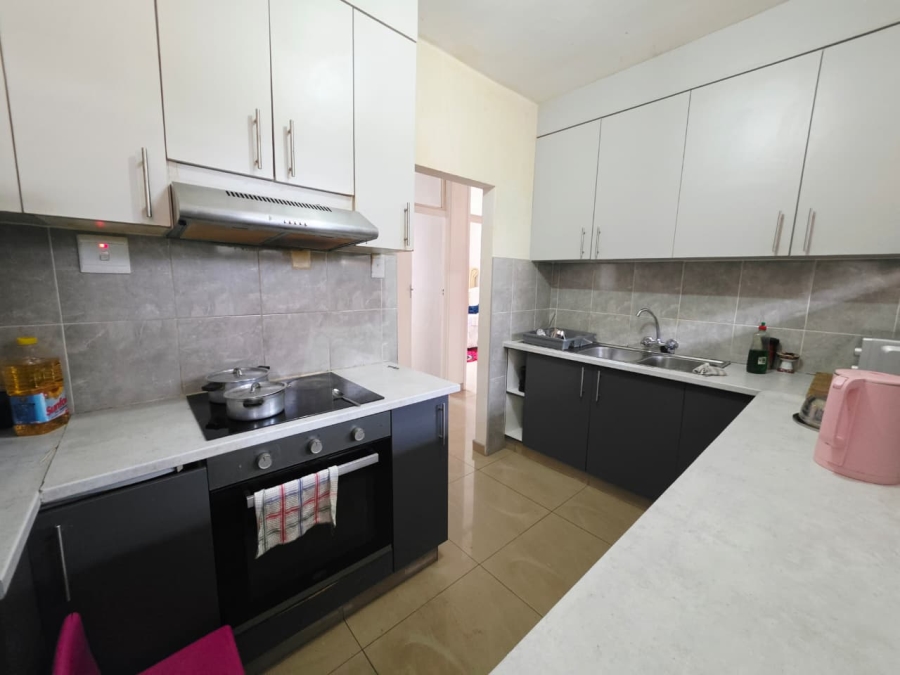 2 Bedroom Property for Sale in Empangeni Central KwaZulu-Natal