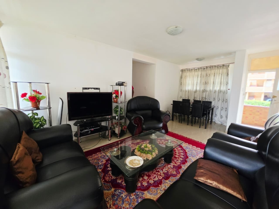 2 Bedroom Property for Sale in Empangeni Central KwaZulu-Natal