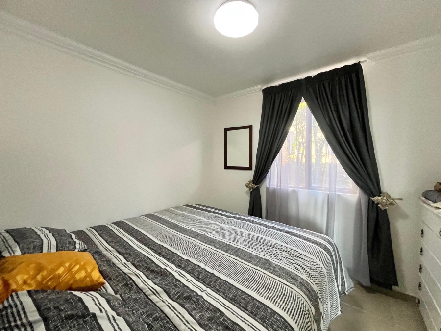 2 Bedroom Property for Sale in La Mercy KwaZulu-Natal