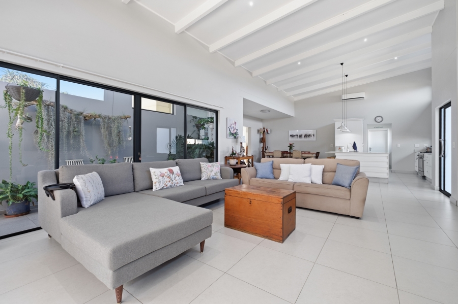 4 Bedroom Property for Sale in Palm Lakes Estate KwaZulu-Natal