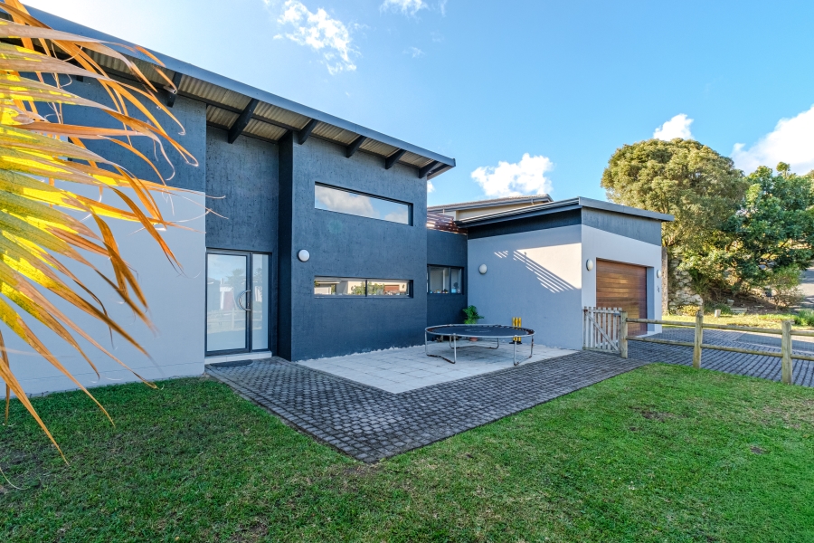 4 Bedroom Property for Sale in Palm Lakes Estate KwaZulu-Natal