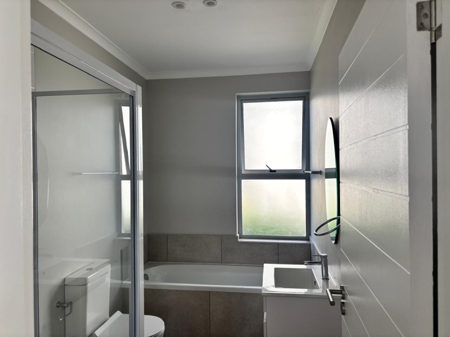 2 Bedroom Property for Sale in Lalela Estate KwaZulu-Natal