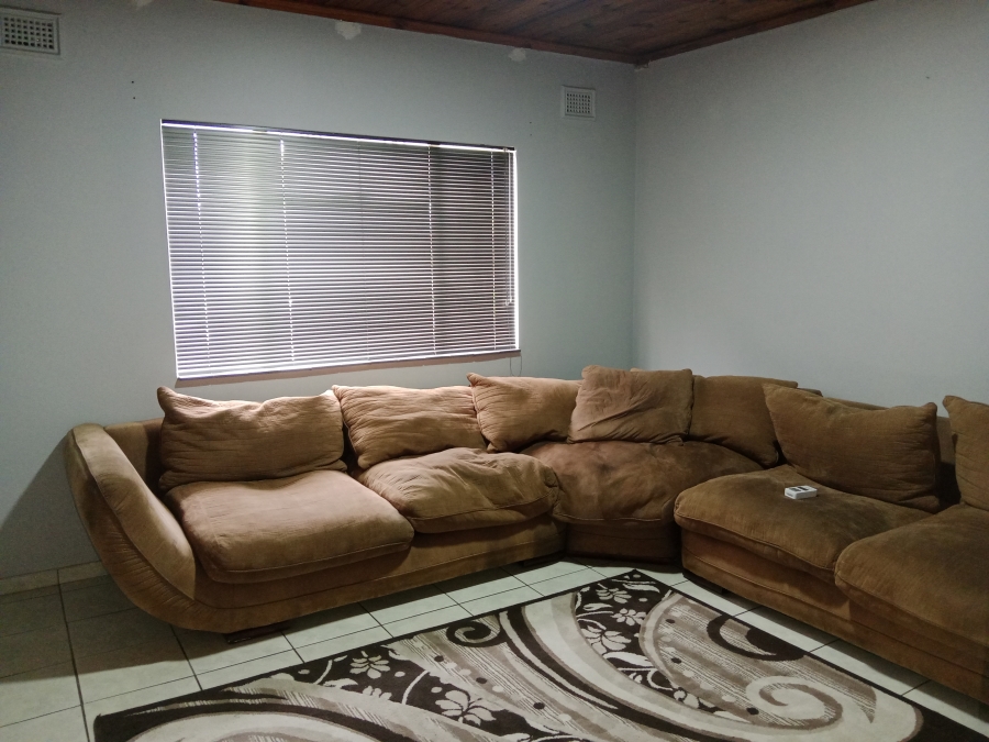 4 Bedroom Property for Sale in Newholme KwaZulu-Natal