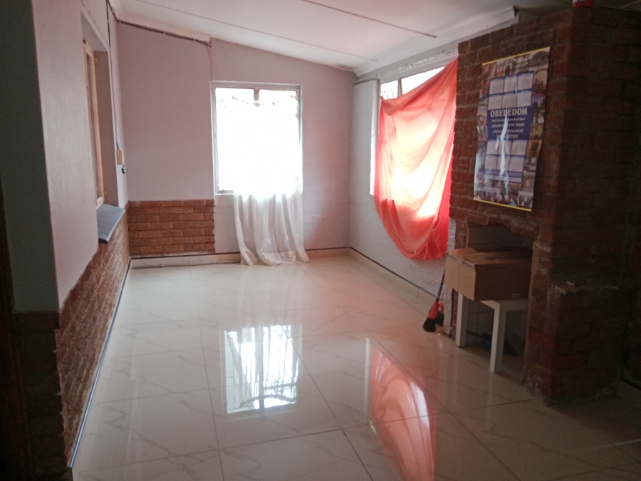 4 Bedroom Property for Sale in Newholme KwaZulu-Natal