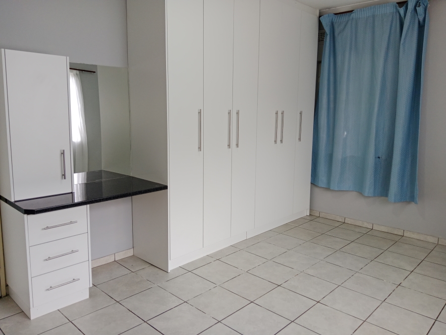 4 Bedroom Property for Sale in Newholme KwaZulu-Natal