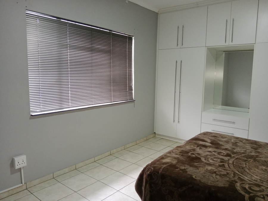 4 Bedroom Property for Sale in Newholme KwaZulu-Natal