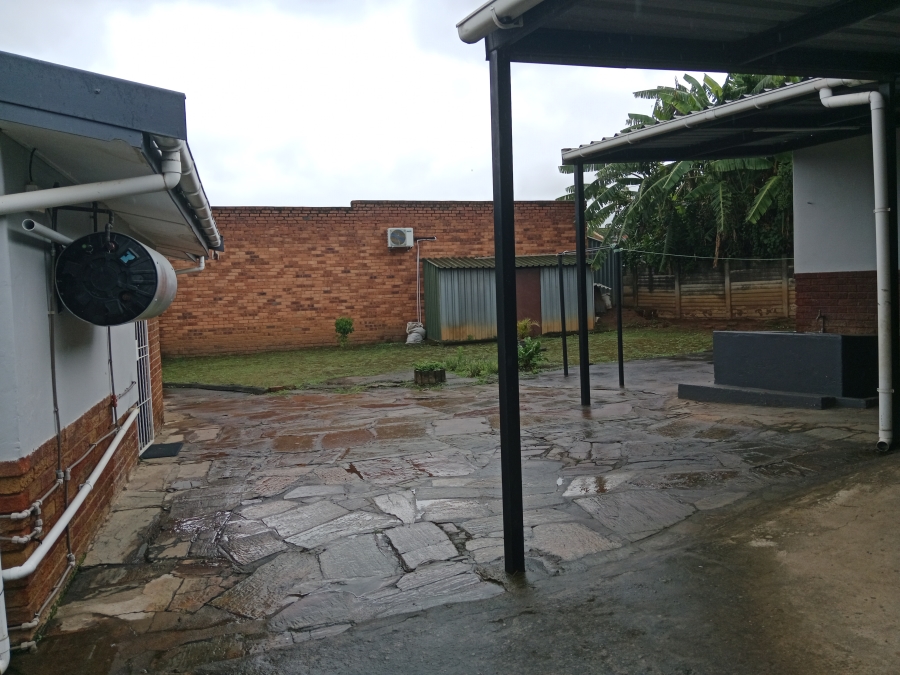 4 Bedroom Property for Sale in Newholme KwaZulu-Natal